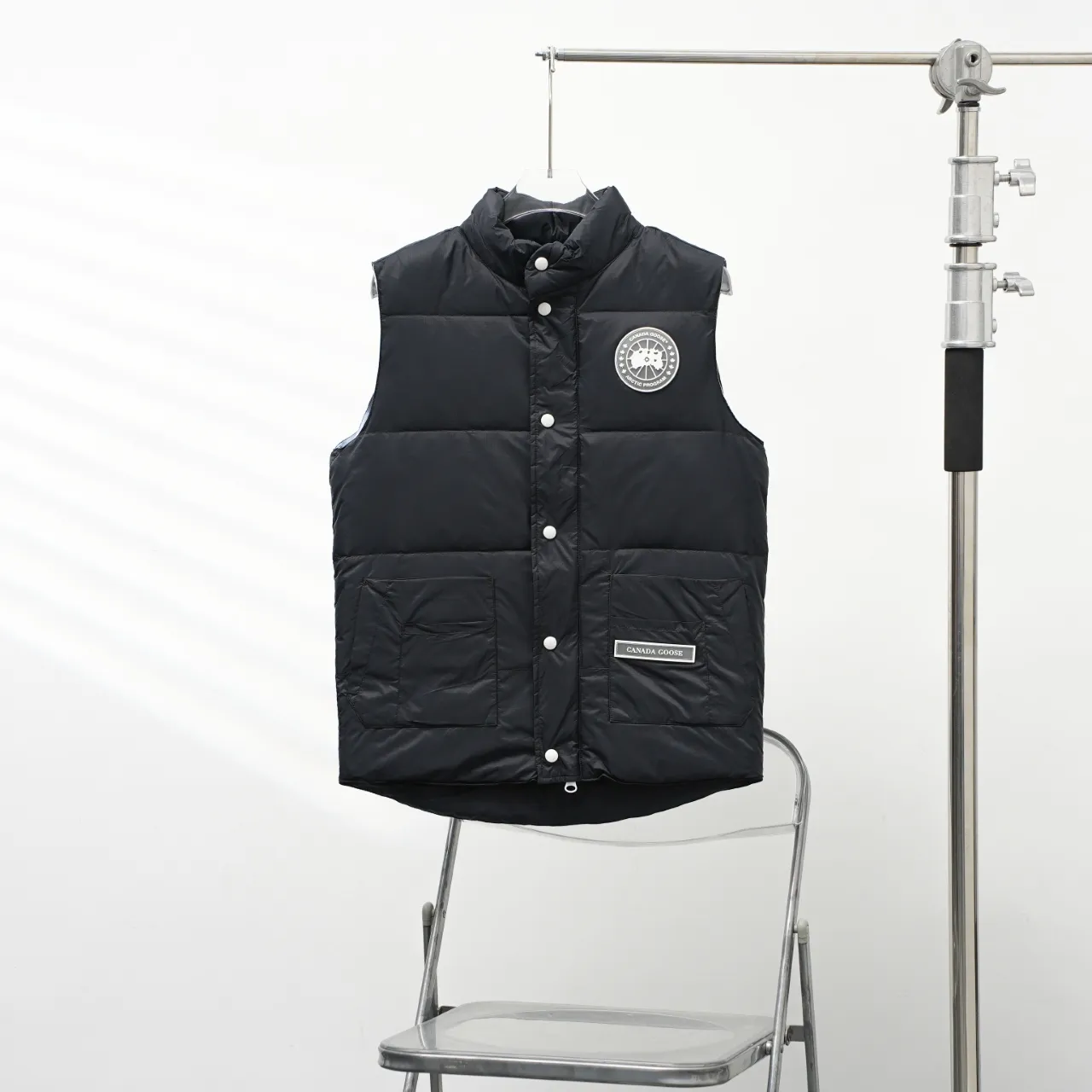 P400 CANADA GOOSE丨Canada Goose Glacier Stand Collar Down Vest Color: Black Size: XS-XXL
